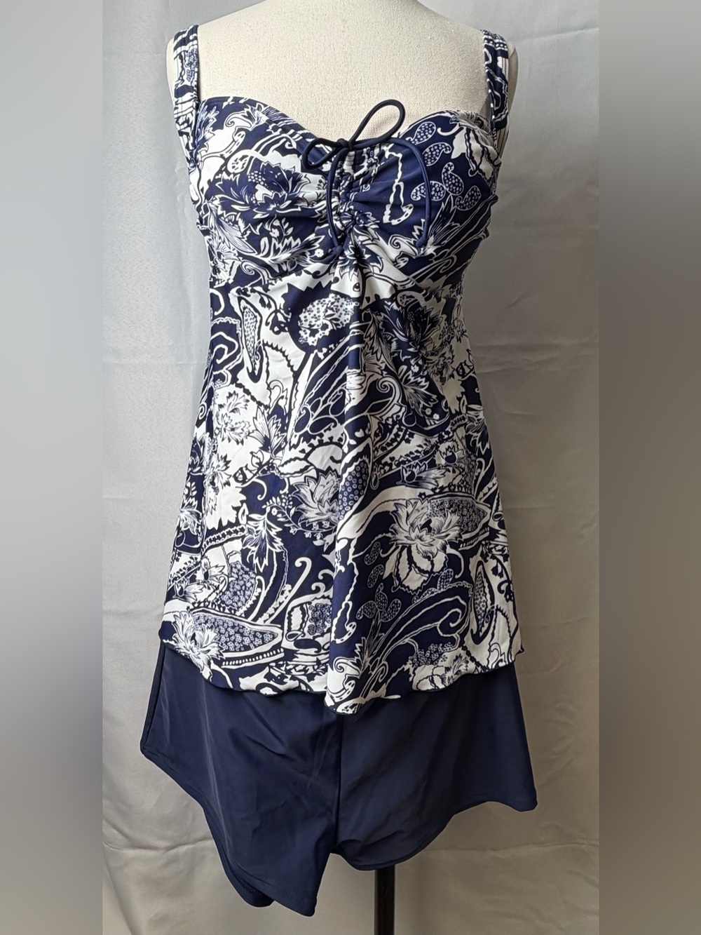 Hilor NWT Size 20 Navy White Paisley Tankini Swim Set Boyshorts Plus Size